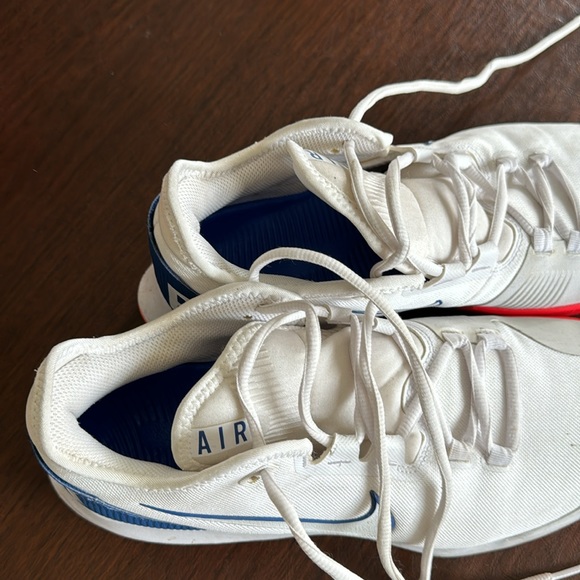 MEN NIKE AIR BASKETBALL SHOES 10 - Picture 3 of 4